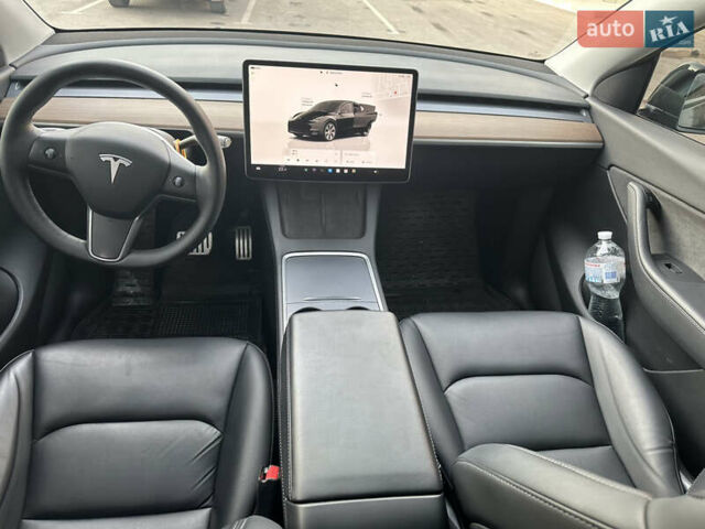 Чорний Тесла Model Y, об'ємом двигуна 0 л та пробігом 60 тис. км за 31500 $, фото 15 на Automoto.ua