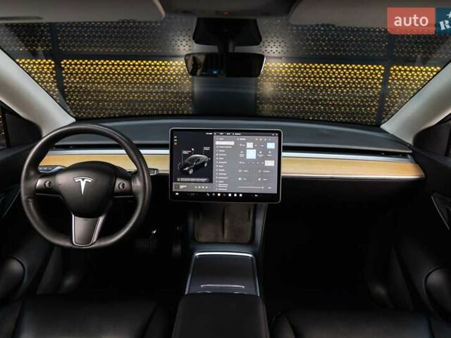 Черный Тесла Model Y, объемом двигателя 0 л и пробегом 155 тыс. км за 23000 $, фото 23 на Automoto.ua