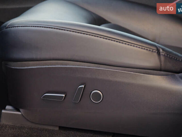 Чорний Тесла Model Y, об'ємом двигуна 0 л та пробігом 130 тис. км за 25500 $, фото 49 на Automoto.ua