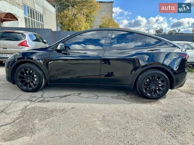 Черный Тесла Model Y, объемом двигателя 0 л и пробегом 49 тыс. км за 27555 $, фото 4 на Automoto.ua