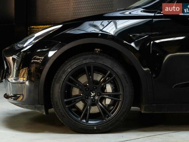 Черный Тесла Model Y, объемом двигателя 0 л и пробегом 155 тыс. км за 23000 $, фото 2 на Automoto.ua
