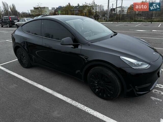 Черный Тесла Model Y, объемом двигателя 0 л и пробегом 46 тыс. км за 34000 $, фото 7 на Automoto.ua