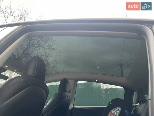 Тесла Model Y 2022 у Моршин на Automoto.ua Чорний Тесла Model Y, об'ємом двигуна 0 л та пробігом 67 тис. км за 27700 $, фото 46 на Automoto.ua