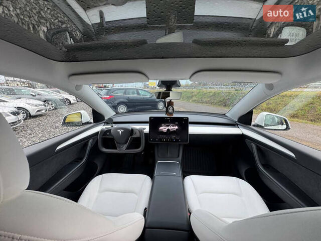 Тесла Model Y 2022 у Стрые на Automoto.ua Чорний Тесла Model Y, об'ємом двигуна 0 л та пробігом 61 тис. км за 27400 $, фото 22 на Automoto.ua
