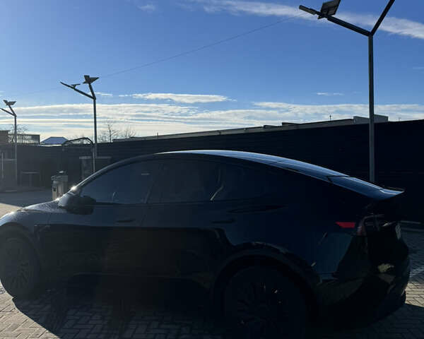 Черный Тесла Model Y, объемом двигателя 0 л и пробегом 51 тыс. км за 23200 $, фото 9 на Automoto.ua
