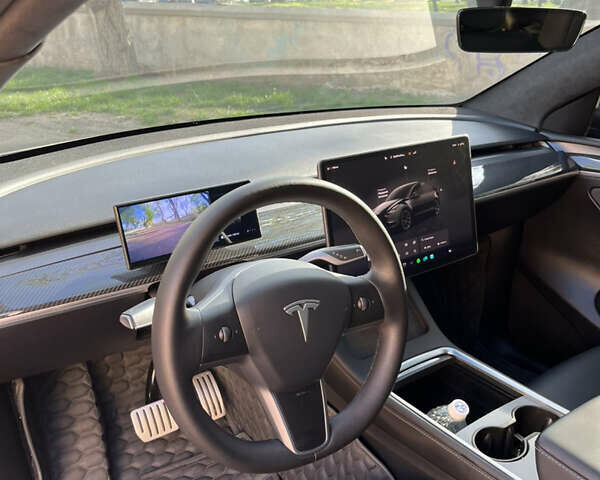 Черный Тесла Model Y, объемом двигателя 0 л и пробегом 41 тыс. км за 39800 $, фото 4 на Automoto.ua
