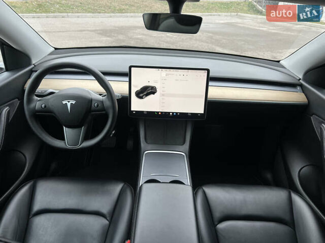Черный Тесла Model Y, объемом двигателя 0 л и пробегом 61 тыс. км за 22900 $, фото 28 на Automoto.ua