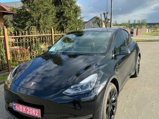 Черный Тесла Model Y, объемом двигателя 0 л и пробегом 15 тыс. км за 32800 $, фото 1 на Automoto.ua