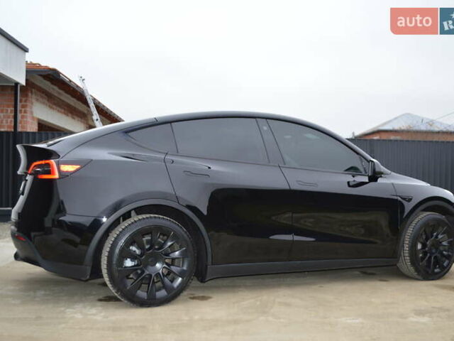 Чорний Тесла Model Y, об'ємом двигуна 0 л та пробігом 32 тис. км за 25900 $, фото 14 на Automoto.ua