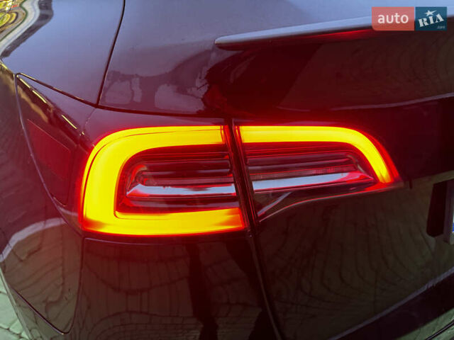 Черный Тесла Model Y, объемом двигателя 0 л и пробегом 85 тыс. км за 28000 $, фото 50 на Automoto.ua