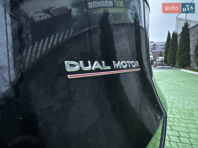 Черный Тесла Model Y, объемом двигателя 0 л и пробегом 85 тыс. км за 28000 $, фото 54 на Automoto.ua