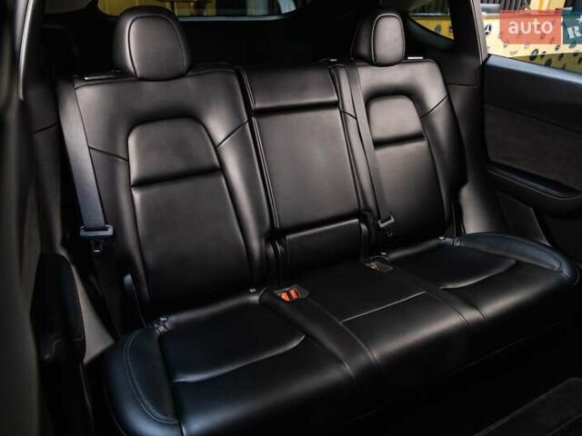 Черный Тесла Model Y, объемом двигателя 0 л и пробегом 155 тыс. км за 23000 $, фото 27 на Automoto.ua