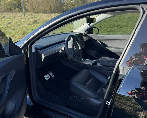 Тесла Model Y 2022 в Тернополе на Automoto.ua Черный Тесла Model Y, объемом двигателя 0 л и пробегом 81 тыс. км за 25600 $, фото 9 на Automoto.ua