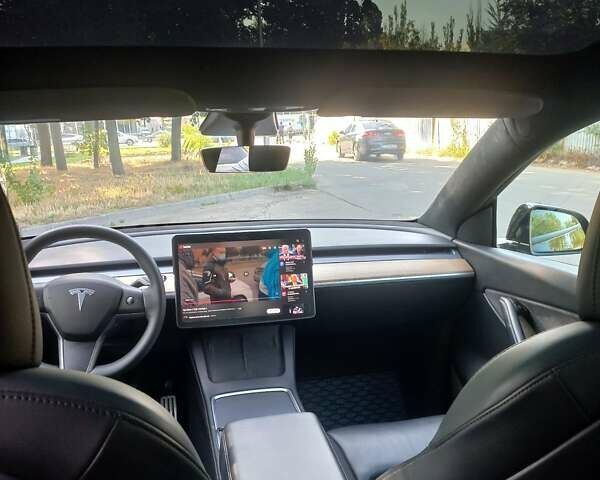 Чорний Тесла Model Y, об'ємом двигуна 0 л та пробігом 74 тис. км за 24500 $, фото 22 на Automoto.ua