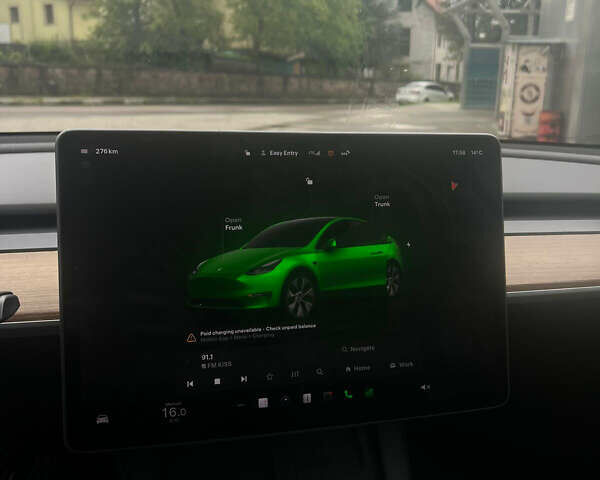 Черный Тесла Model Y, объемом двигателя 0 л и пробегом 28 тыс. км за 35990 $, фото 10 на Automoto.ua