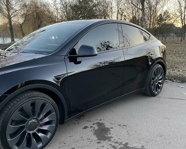 Черный Тесла Model Y, объемом двигателя 0 л и пробегом 83 тыс. км за 25900 $, фото 6 на Automoto.ua
