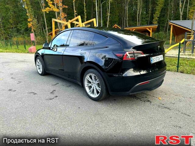 Черный Тесла Model Y, объемом двигателя 0 л и пробегом 24 тыс. км за 24500 $, фото 2 на Automoto.ua