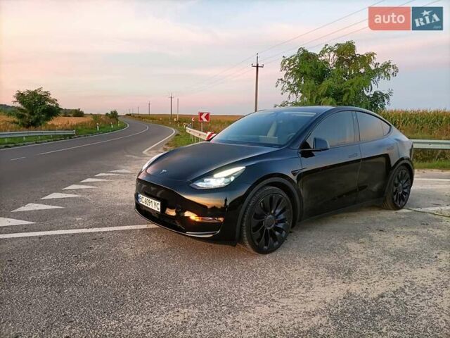 Черный Тесла Model Y, объемом двигателя 0 л и пробегом 50 тыс. км за 27000 $, фото 3 на Automoto.ua