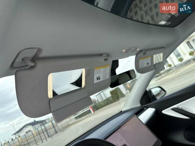 Черный Тесла Model Y, объемом двигателя 0 л и пробегом 222 тыс. км за 20900 $, фото 62 на Automoto.ua
