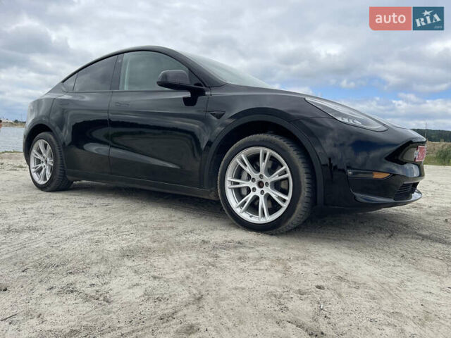 Черный Тесла Model Y, объемом двигателя 0 л и пробегом 83 тыс. км за 25500 $, фото 10 на Automoto.ua