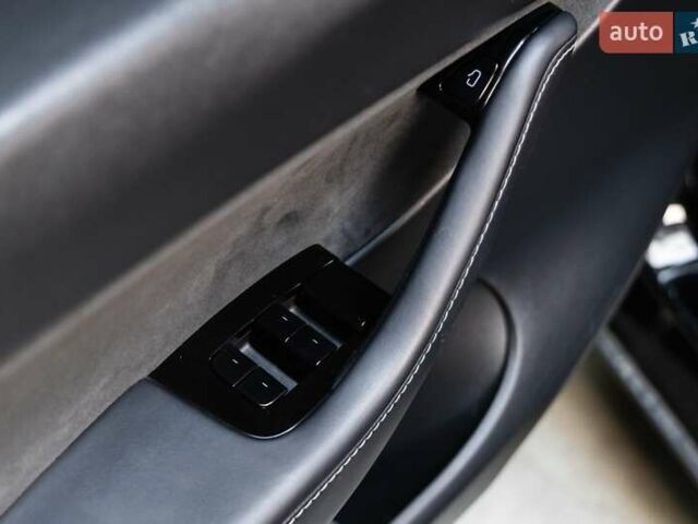 Черный Тесла Model Y, объемом двигателя 0 л и пробегом 155 тыс. км за 23000 $, фото 14 на Automoto.ua