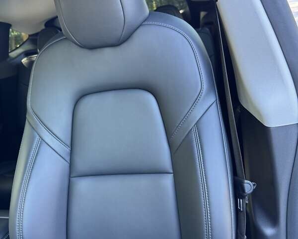 Чорний Тесла Model Y, об'ємом двигуна 0 л та пробігом 50 тис. км за 39500 $, фото 15 на Automoto.ua