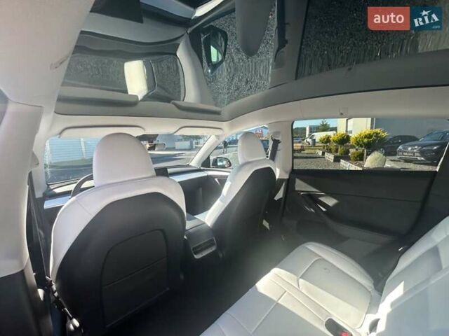 Черный Тесла Model Y, объемом двигателя 0 л и пробегом 10 тыс. км за 28999 $, фото 7 на Automoto.ua