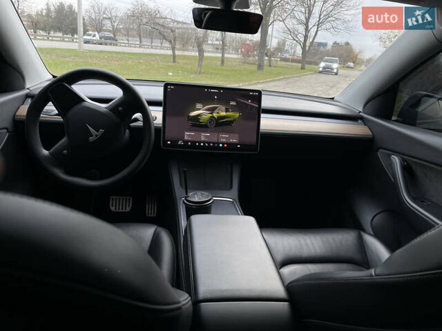 Чорний Тесла Model Y, об'ємом двигуна 0 л та пробігом 88 тис. км за 29999 $, фото 15 на Automoto.ua
