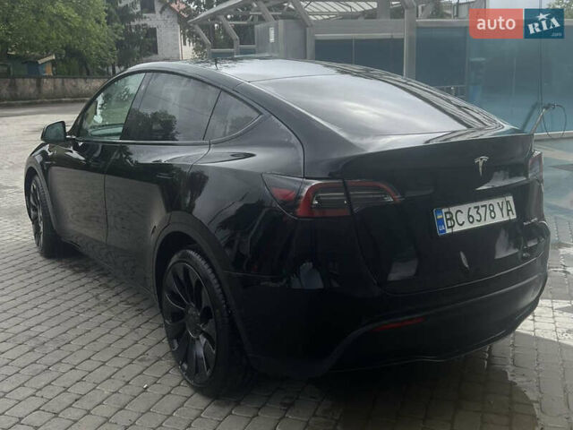 Черный Тесла Model Y, объемом двигателя 0 л и пробегом 28 тыс. км за 35990 $, фото 5 на Automoto.ua