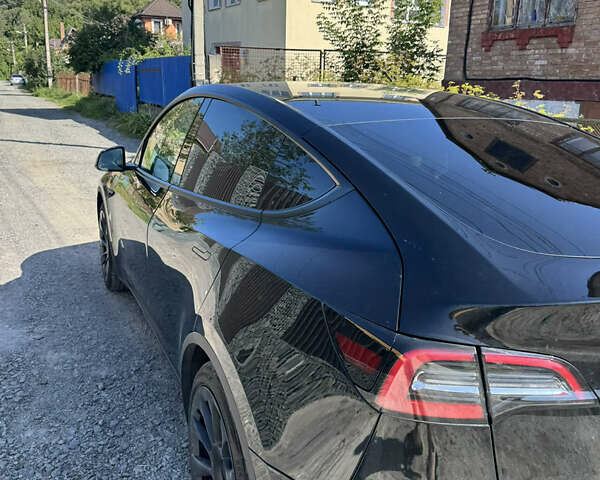 Черный Тесла Model Y, объемом двигателя 0 л и пробегом 89 тыс. км за 25500 $, фото 2 на Automoto.ua