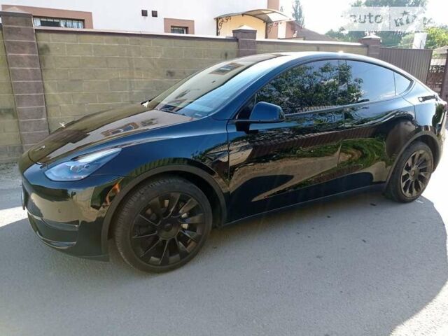 Черный Тесла Model Y, объемом двигателя 0 л и пробегом 3 тыс. км за 44000 $, фото 2 на Automoto.ua