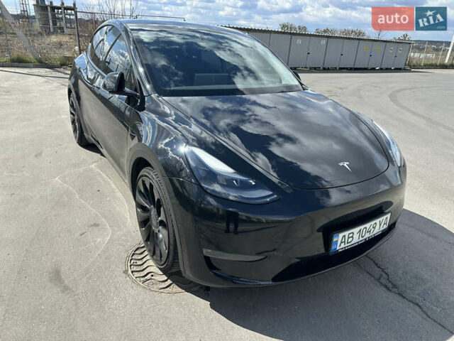 Черный Тесла Model Y, объемом двигателя 0 л и пробегом 36 тыс. км за 40800 $, фото 1 на Automoto.ua