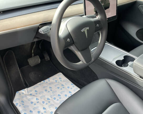 Черный Тесла Model Y, объемом двигателя 0 л и пробегом 31 тыс. км за 26700 $, фото 19 на Automoto.ua
