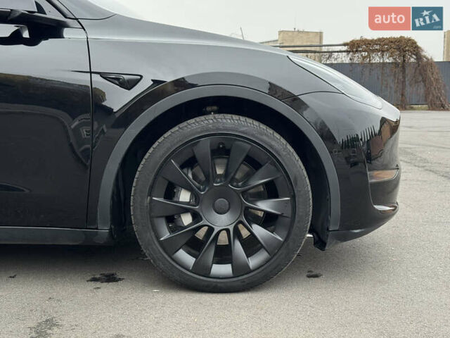 Черный Тесла Model Y, объемом двигателя 0 л и пробегом 68 тыс. км за 25000 $, фото 6 на Automoto.ua