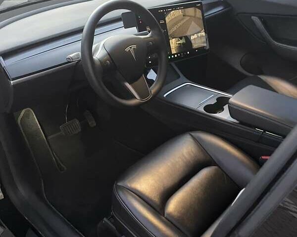 Тесла Model Y 2022 в Киеве на Automoto.ua Черный Тесла Model Y, объемом двигателя 0 л и пробегом 186 тыс. км за 23900 $, фото 27 на Automoto.ua