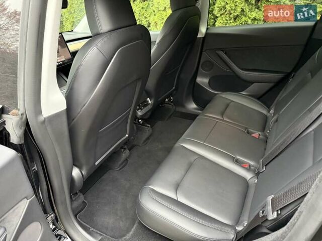 Чорний Тесла Model Y, об'ємом двигуна 0 л та пробігом 43 тис. км за 25000 $, фото 6 на Automoto.ua