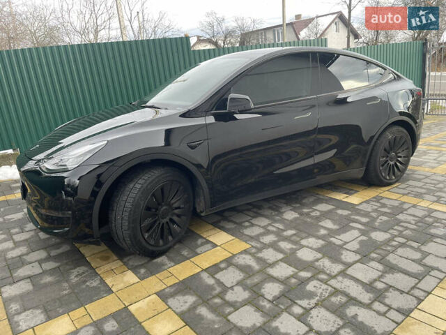 Черный Тесла Model Y, объемом двигателя 0 л и пробегом 67 тыс. км за 27500 $, фото 6 на Automoto.ua