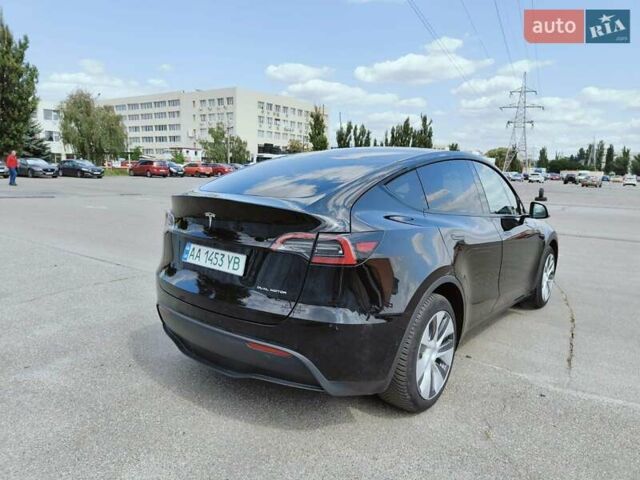 Черный Тесла Model Y, объемом двигателя 0 л и пробегом 69 тыс. км за 35000 $, фото 2 на Automoto.ua