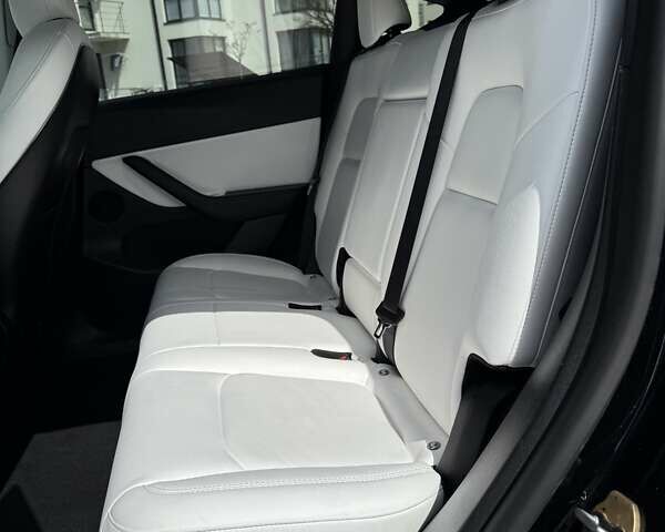 Черный Тесла Model Y, объемом двигателя 0 л и пробегом 222 тыс. км за 20900 $, фото 57 на Automoto.ua