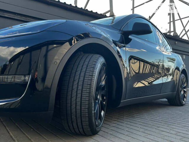 Черный Тесла Model Y, объемом двигателя 0 л и пробегом 6 тыс. км за 27900 $, фото 34 на Automoto.ua