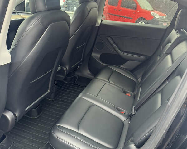 Черный Тесла Model Y, объемом двигателя 0 л и пробегом 224 тыс. км за 27500 $, фото 20 на Automoto.ua