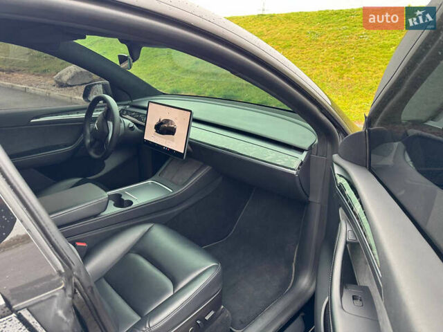 Чорний Тесла Model Y, об'ємом двигуна 0 л та пробігом 53 тис. км за 30500 $, фото 14 на Automoto.ua