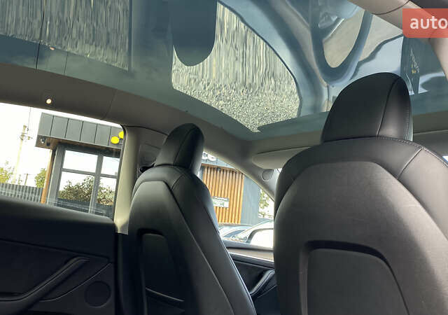 Тесла Model Y 2022 у Луцьку на Automoto.ua Чорний Тесла Model Y, об'ємом двигуна 0 л та пробігом 224 тис. км за 27500 $, фото 43 на Automoto.ua