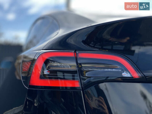 Тесла Model Y 2022 у Луцьку на Automoto.ua Чорний Тесла Model Y, об'ємом двигуна 0 л та пробігом 224 тис. км за 27500 $, фото 17 на Automoto.ua