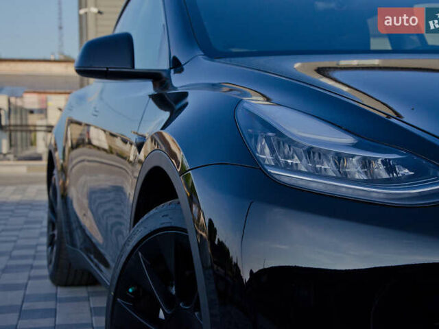 Чорний Тесла Model Y, об'ємом двигуна 0 л та пробігом 130 тис. км за 25500 $, фото 2 на Automoto.ua