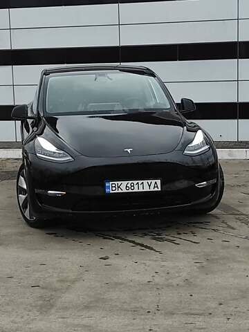 Черный Тесла Model Y, объемом двигателя 0 л и пробегом 46 тыс. км за 25900 $, фото 6 на Automoto.ua