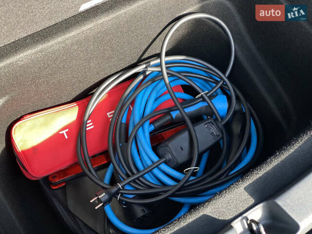 Тесла Model Y 2022 у Луцьку на Automoto.ua Чорний Тесла Model Y, об'ємом двигуна 0 л та пробігом 224 тис. км за 27500 $, фото 71 на Automoto.ua