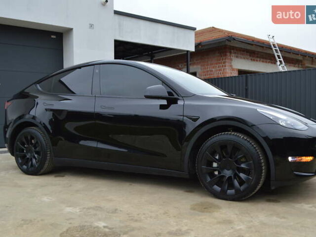 Чорний Тесла Model Y, об'ємом двигуна 0 л та пробігом 32 тис. км за 25900 $, фото 10 на Automoto.ua