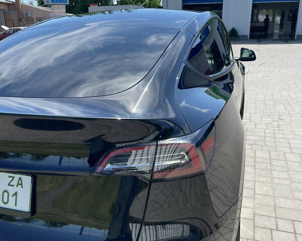 Черный Тесла Model Y, объемом двигателя 0 л и пробегом 22 тыс. км за 35000 $, фото 6 на Automoto.ua