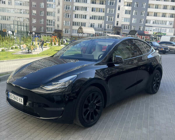 Черный Тесла Model Y, объемом двигателя 0 л и пробегом 81 тыс. км за 27700 $, фото 9 на Automoto.ua